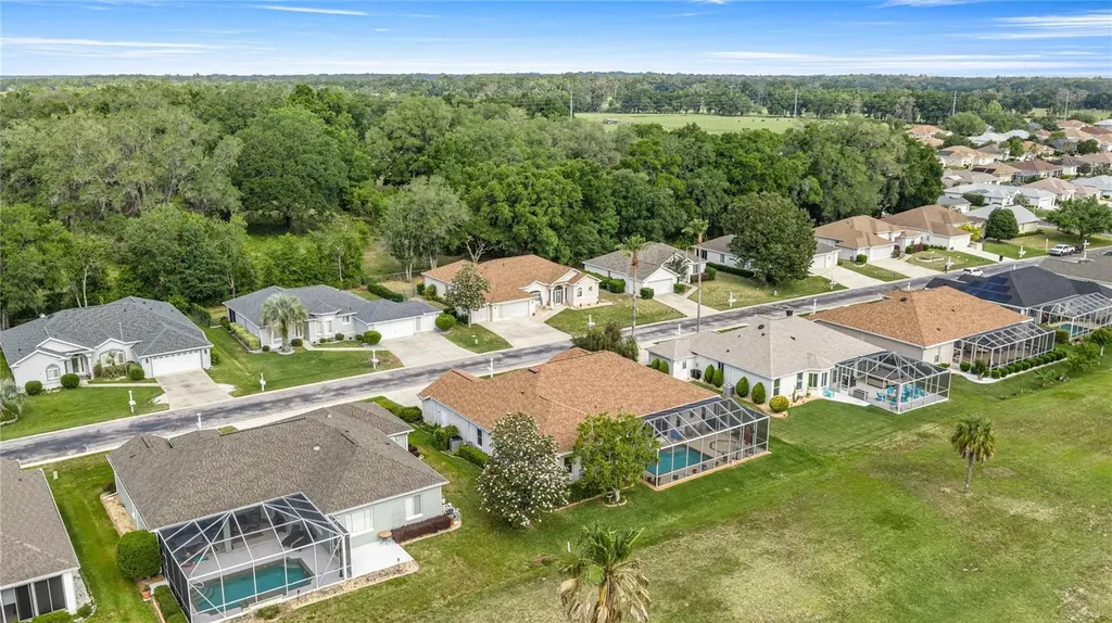1983 NW 58th Court Ocala FL 34482