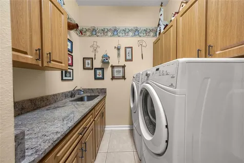 1983 NW 58th Court Ocala FL 34482