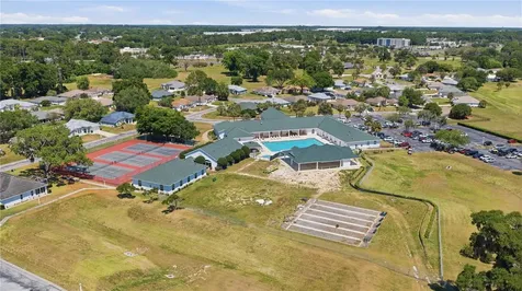 1983 NW 58th Court Ocala FL 34482