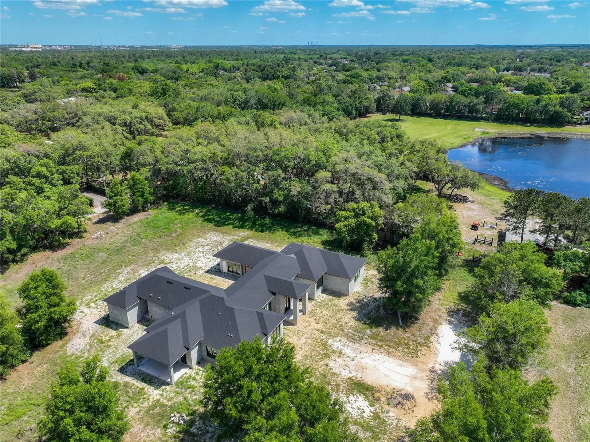 5195 Southern Oaks Court Oviedo FL 32765