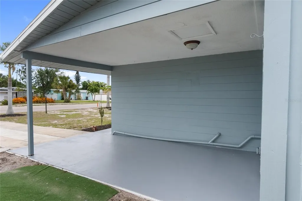 6432 26th Street W Bradenton FL 34207