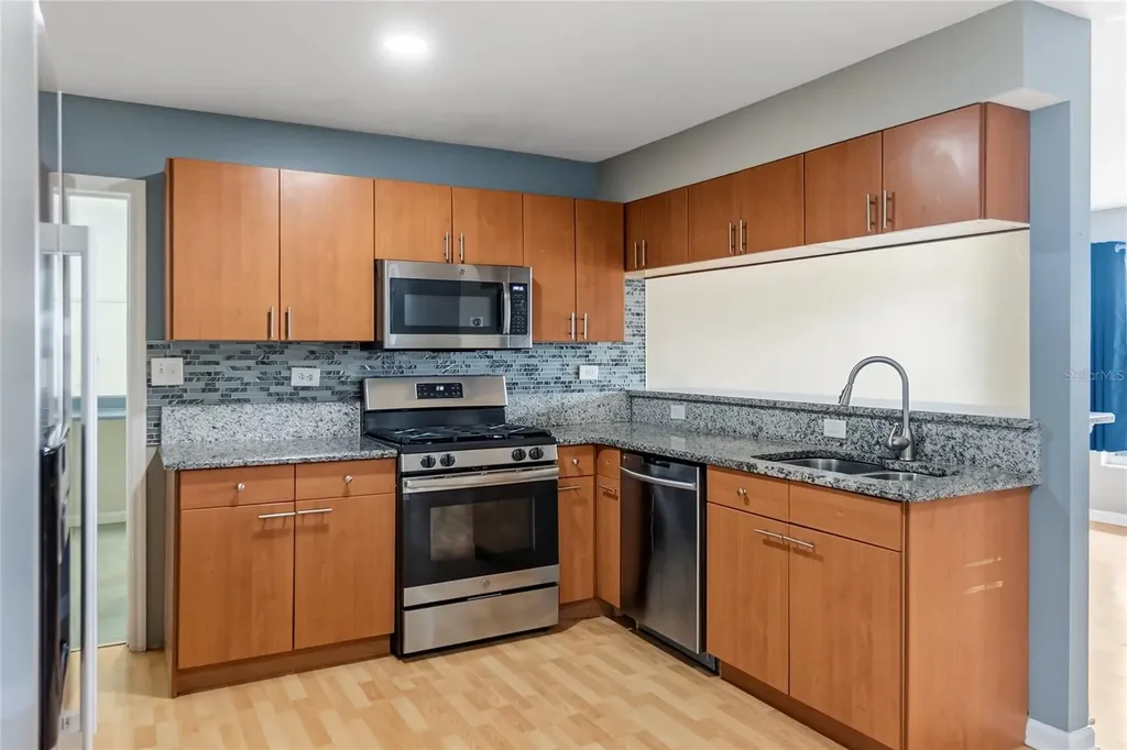 6432 26th Street W Bradenton FL 34207