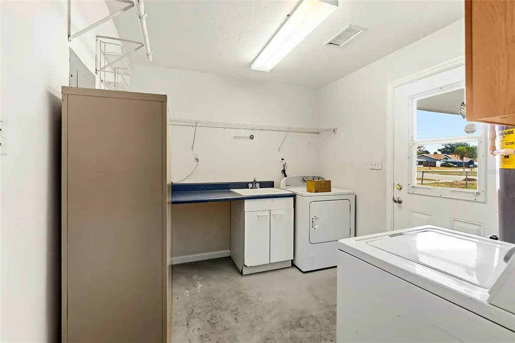 6432 26th Street W Bradenton FL 34207