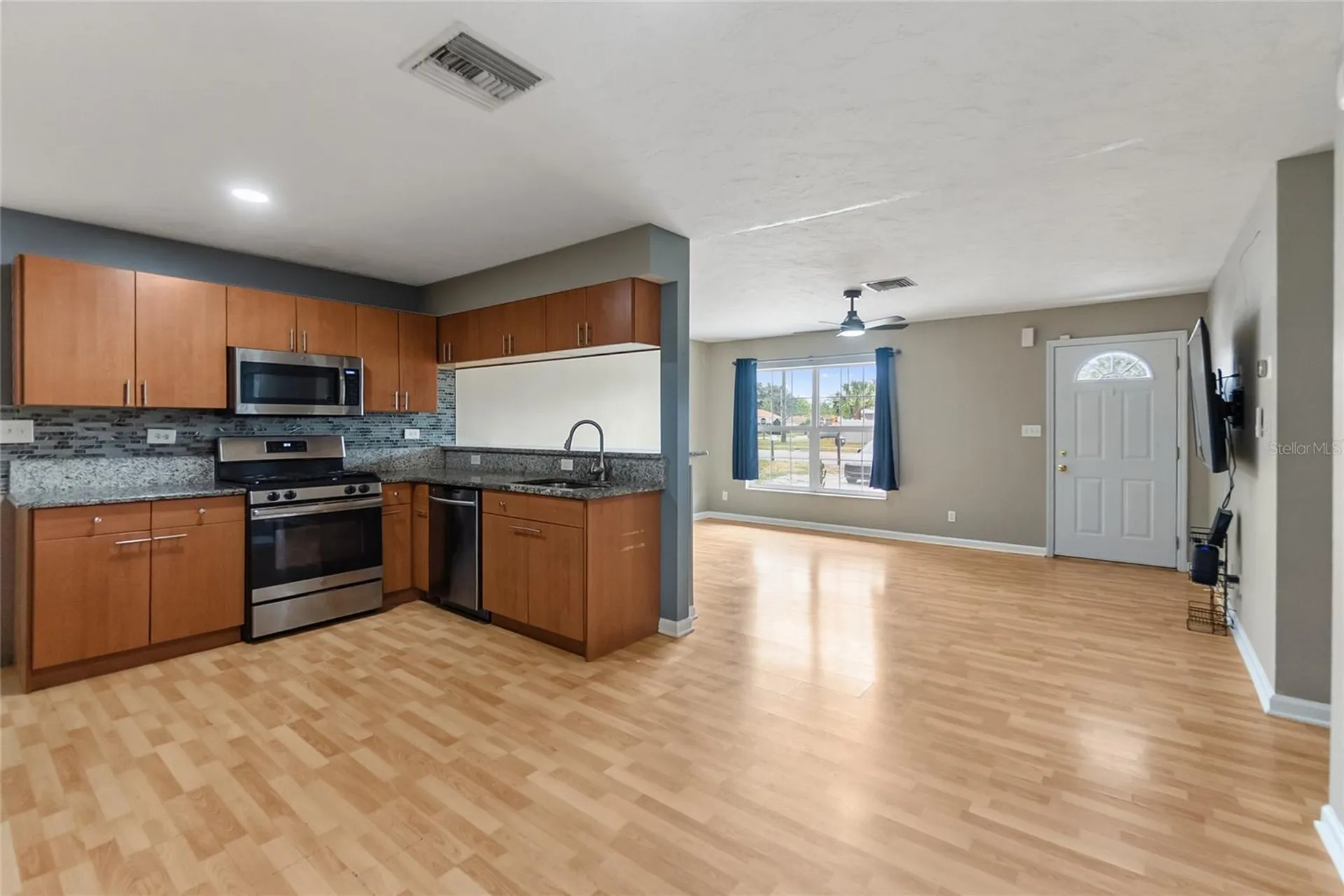 6432 26th Street W Bradenton FL 34207