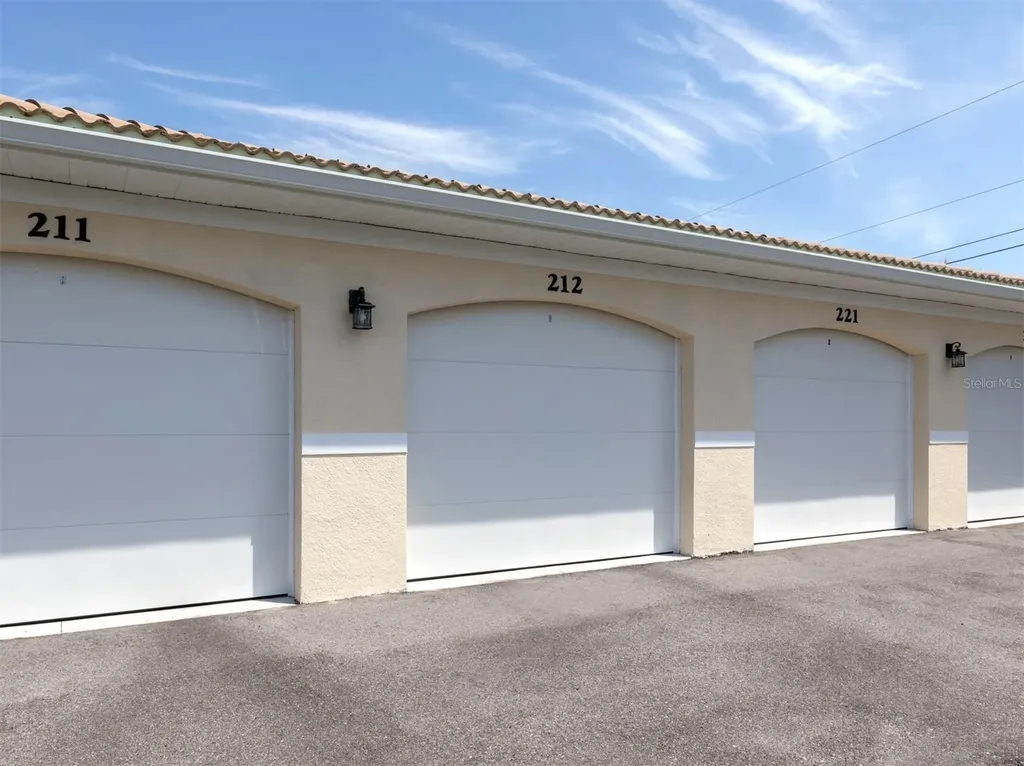 200 Gardens Edge Drive Venice FL 34285