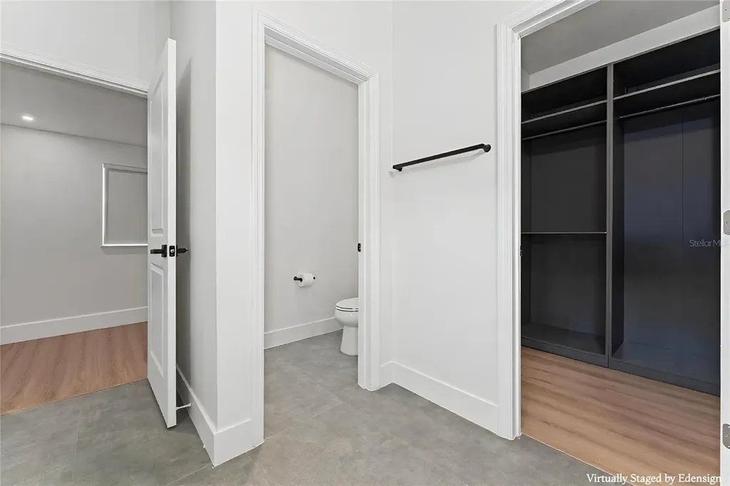 81 Overleaf Lane Orlando FL 32839