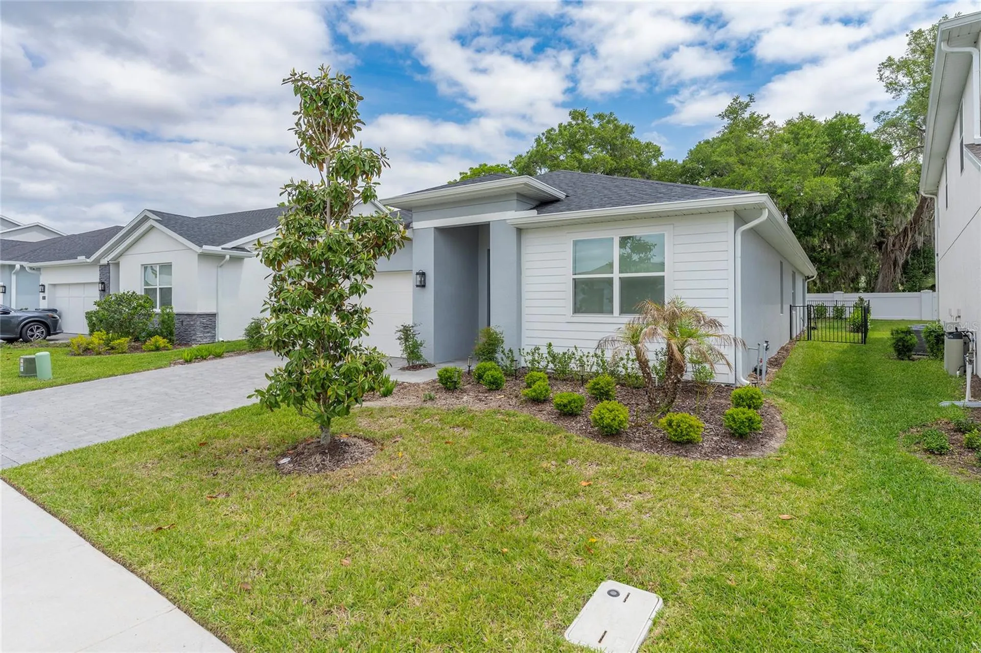 81 Overleaf Lane Orlando FL 32839