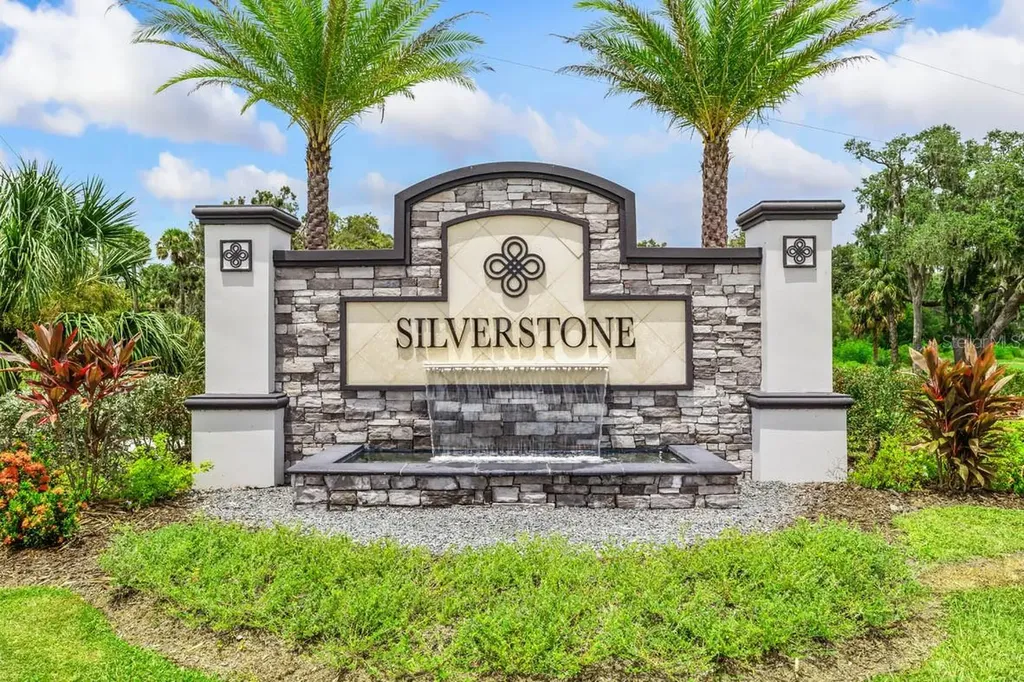 5814 Silver Moonlight Drive Palmetto FL 34221