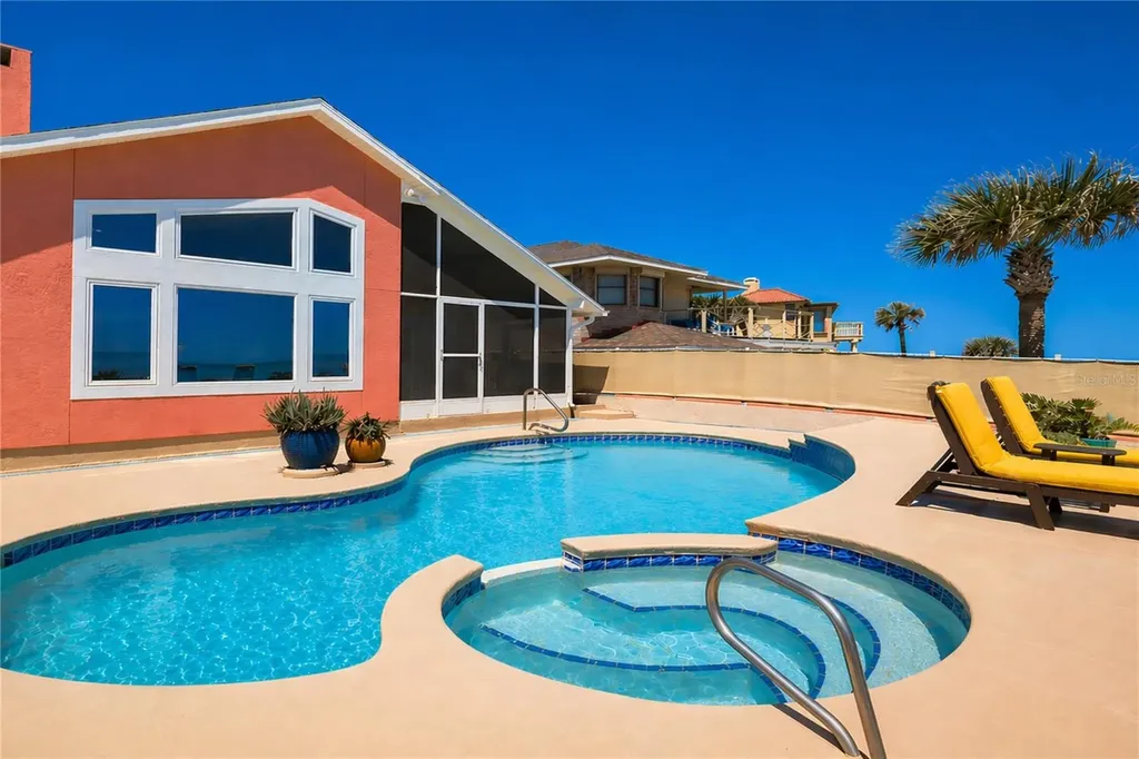1504 N Atlantic Avenue Daytona Beach FL 32118