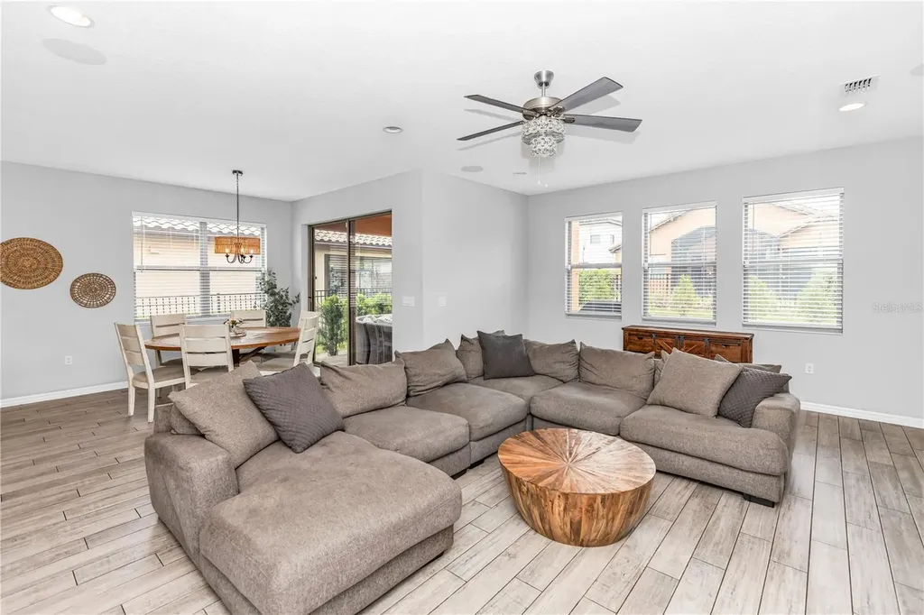 239 Lugano Way Debary FL 32713
