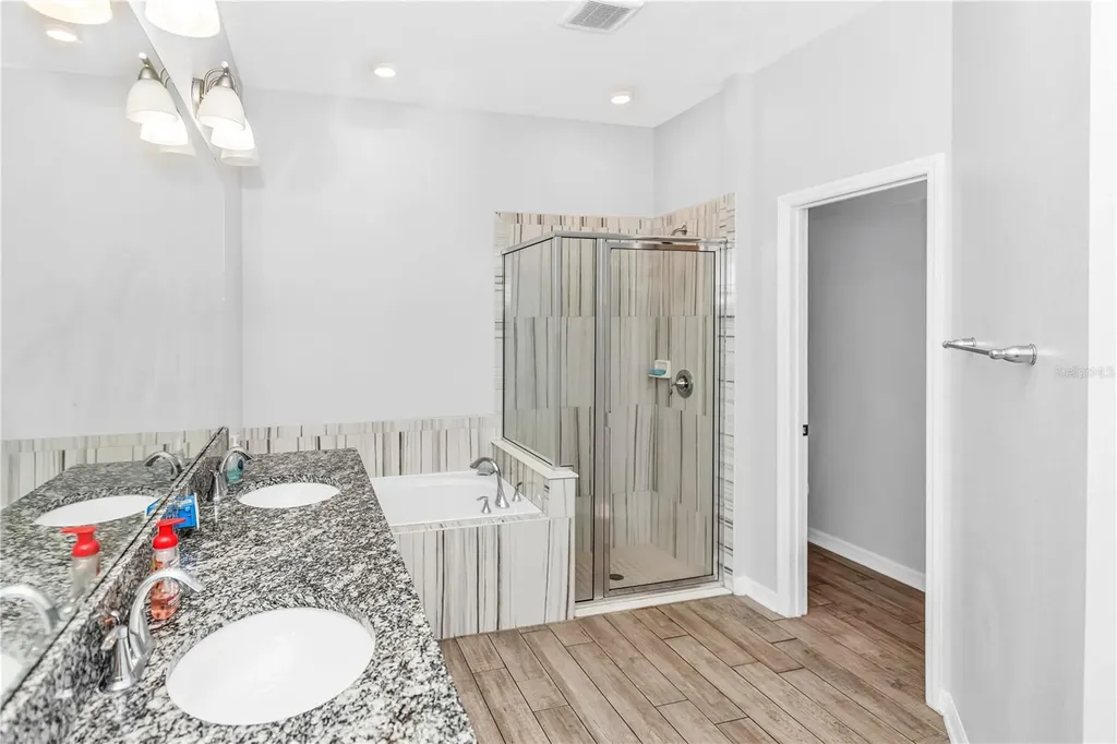 239 Lugano Way Debary FL 32713