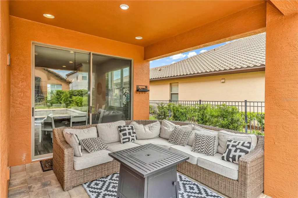 239 Lugano Way Debary FL 32713