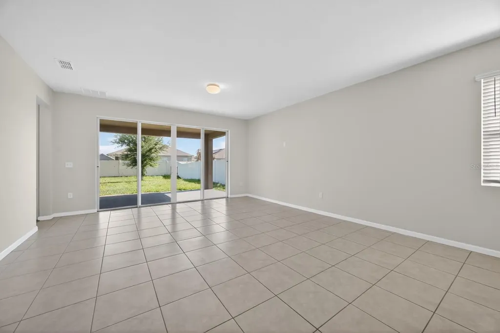 689 Meadow Pointe Drive Haines City FL 33844