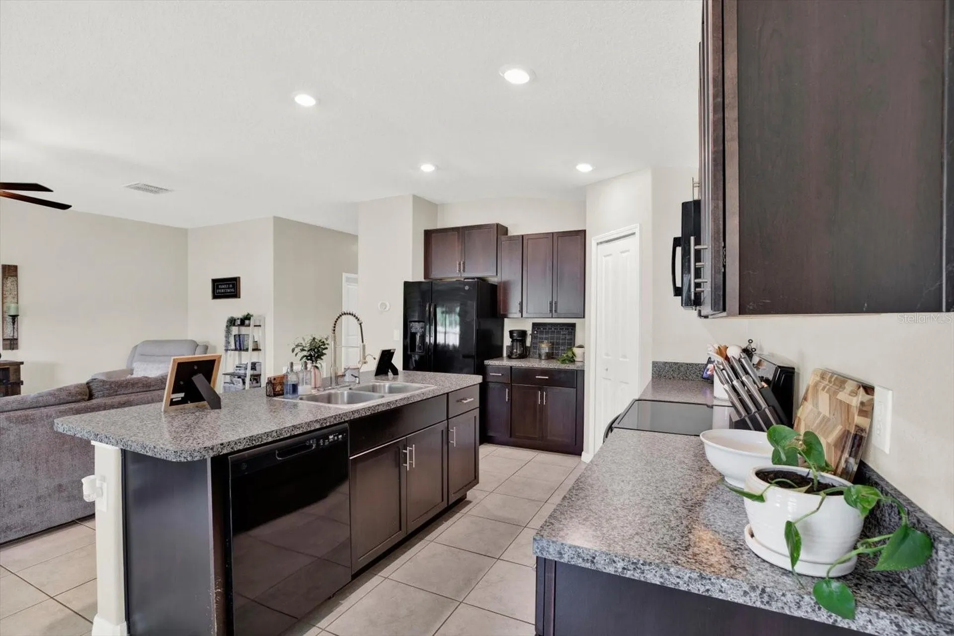 4475 Eternal Prince Drive Sun City Center FL 33573