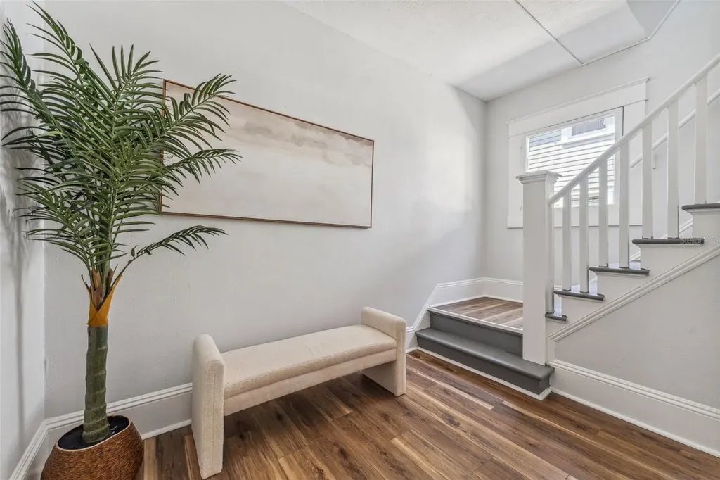 307 S Newport #1-2 Avenue Tampa FL 33606