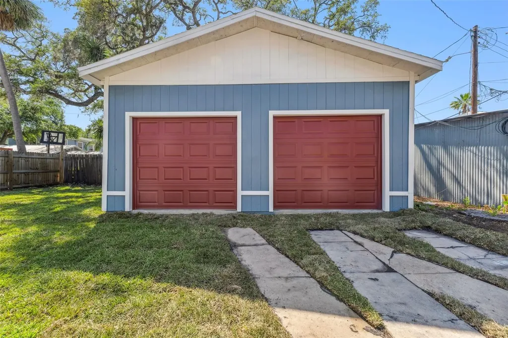 307 S Newport #1-2 Avenue Tampa FL 33606