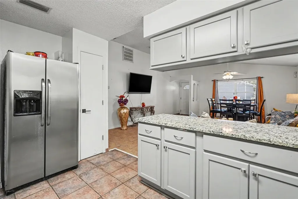 4745 Silver Circle Zephyrhills FL 33541