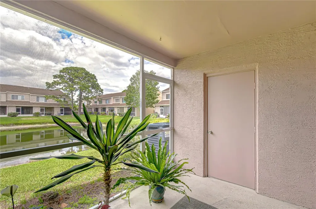 6335 Bayside Key Drive Tampa FL 33615