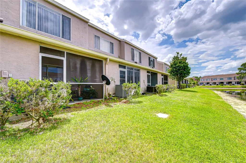 6335 Bayside Key Drive Tampa FL 33615
