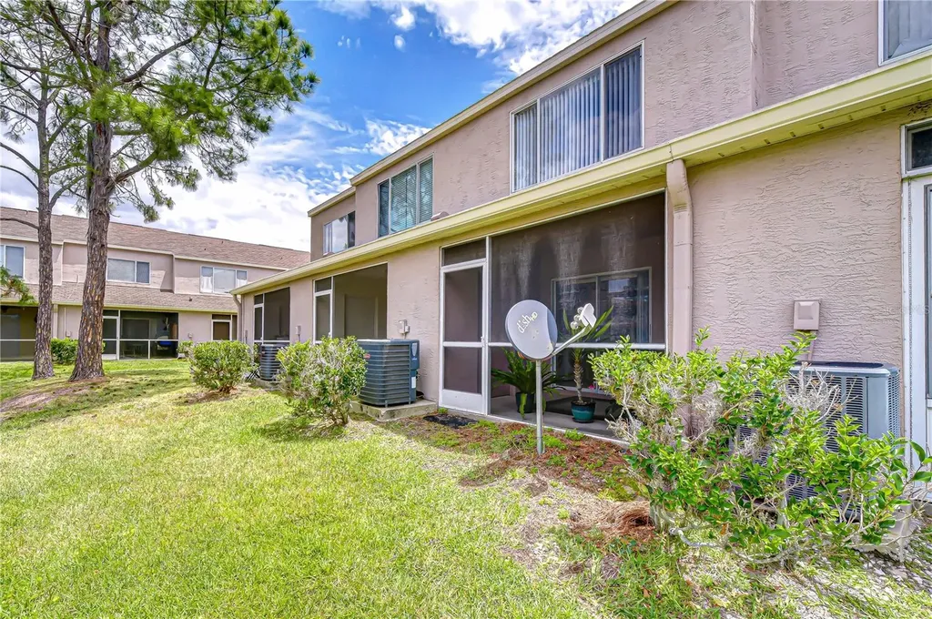 6335 Bayside Key Drive Tampa FL 33615