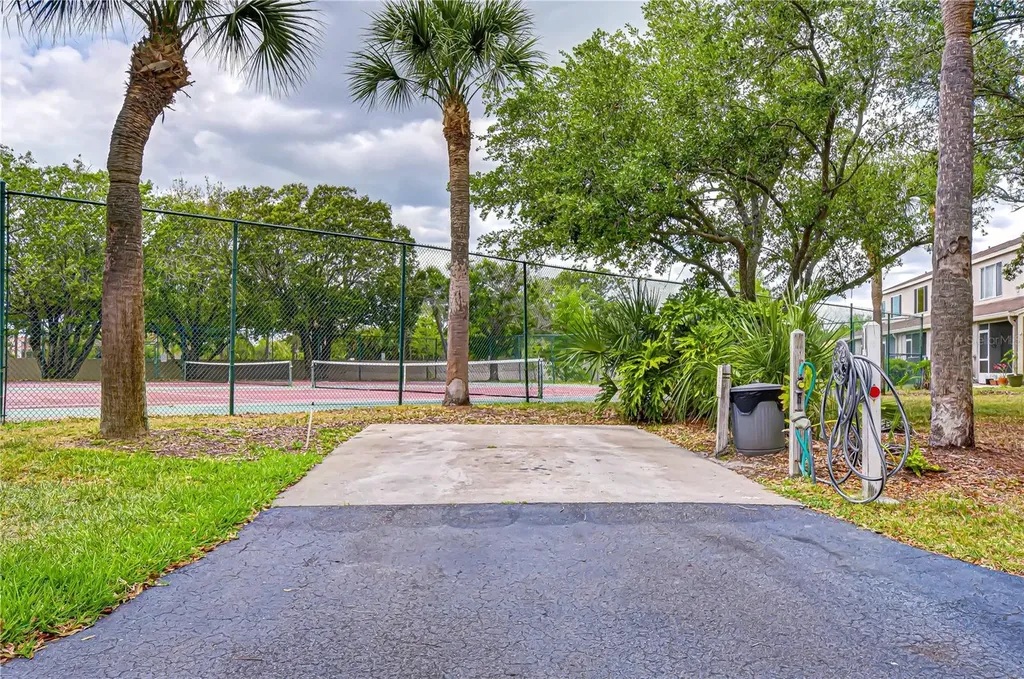 6335 Bayside Key Drive Tampa FL 33615