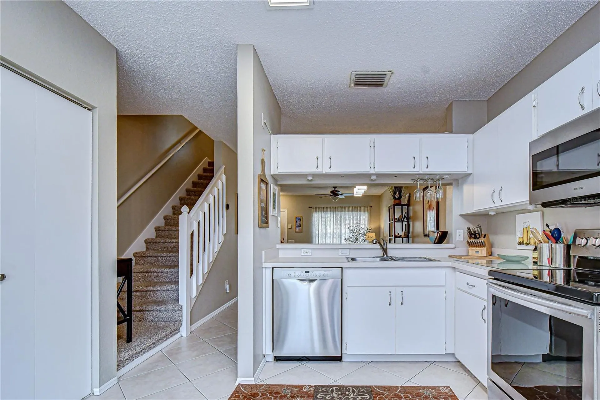6335 Bayside Key Drive Tampa FL 33615