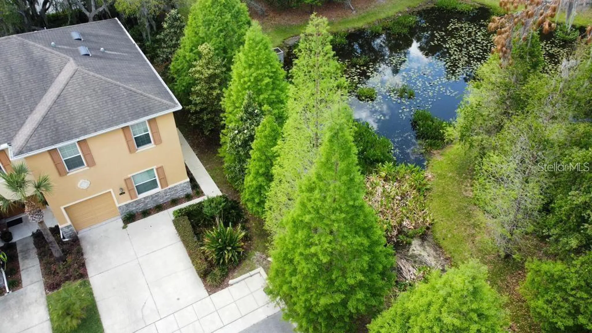 8301 Pine River Road Tampa FL 33637