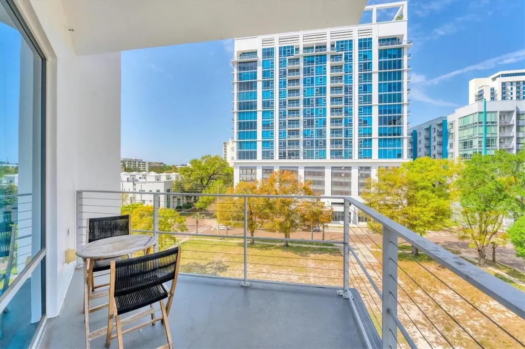 525 E Jackson Street Orlando FL 32801