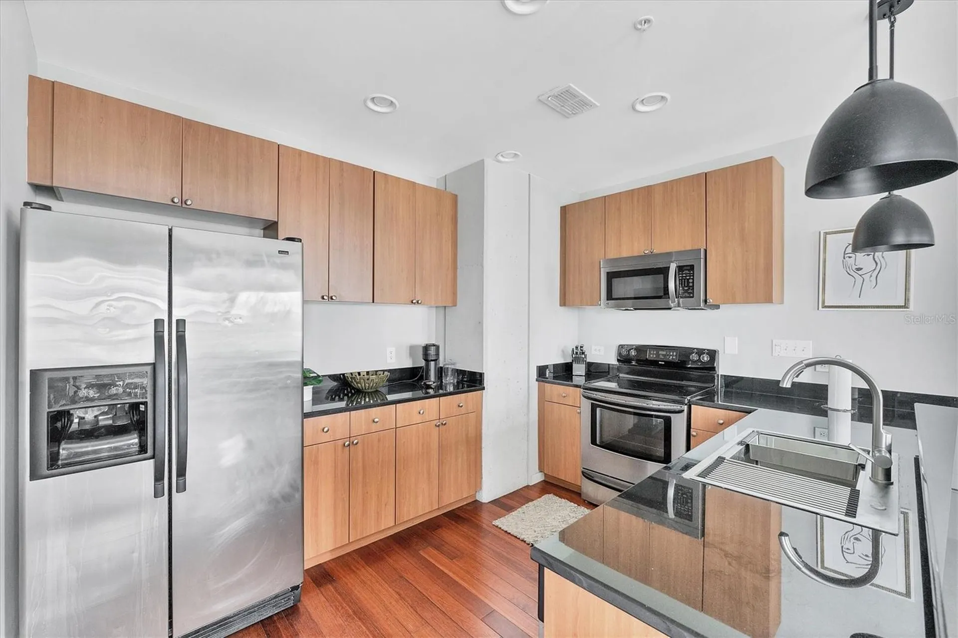 525 E Jackson Street Orlando FL 32801