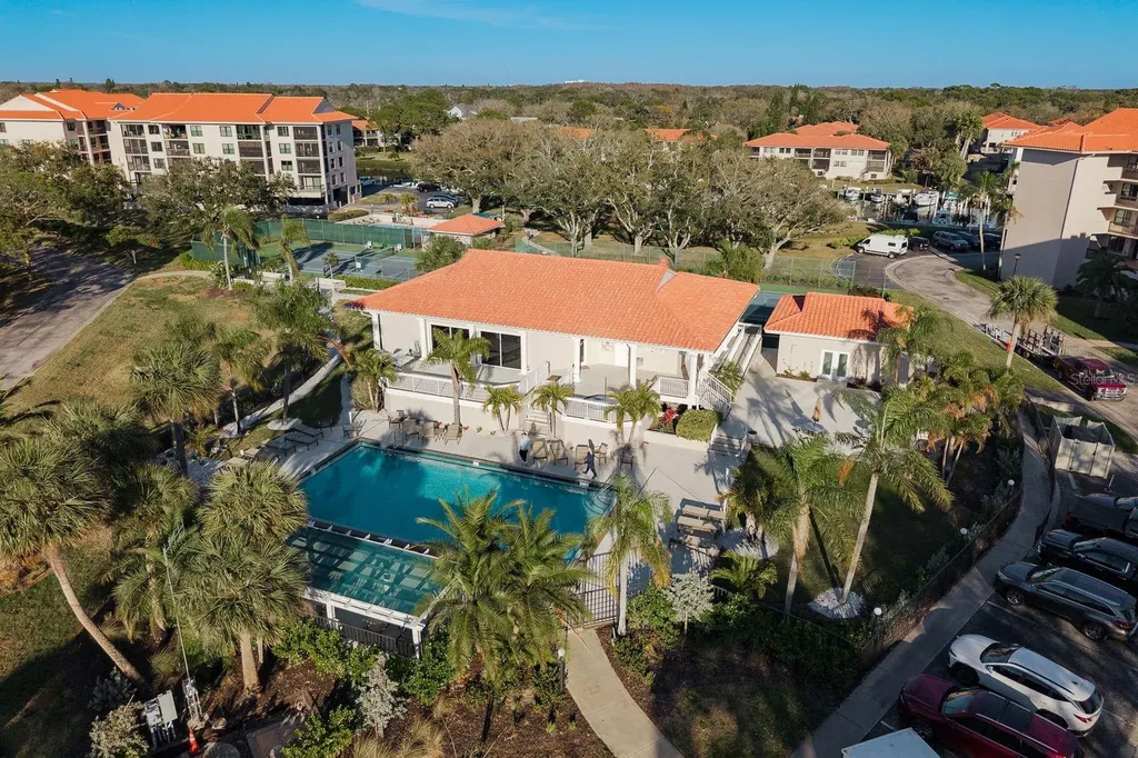 302 Mariner Drive Tarpon Springs FL 34689