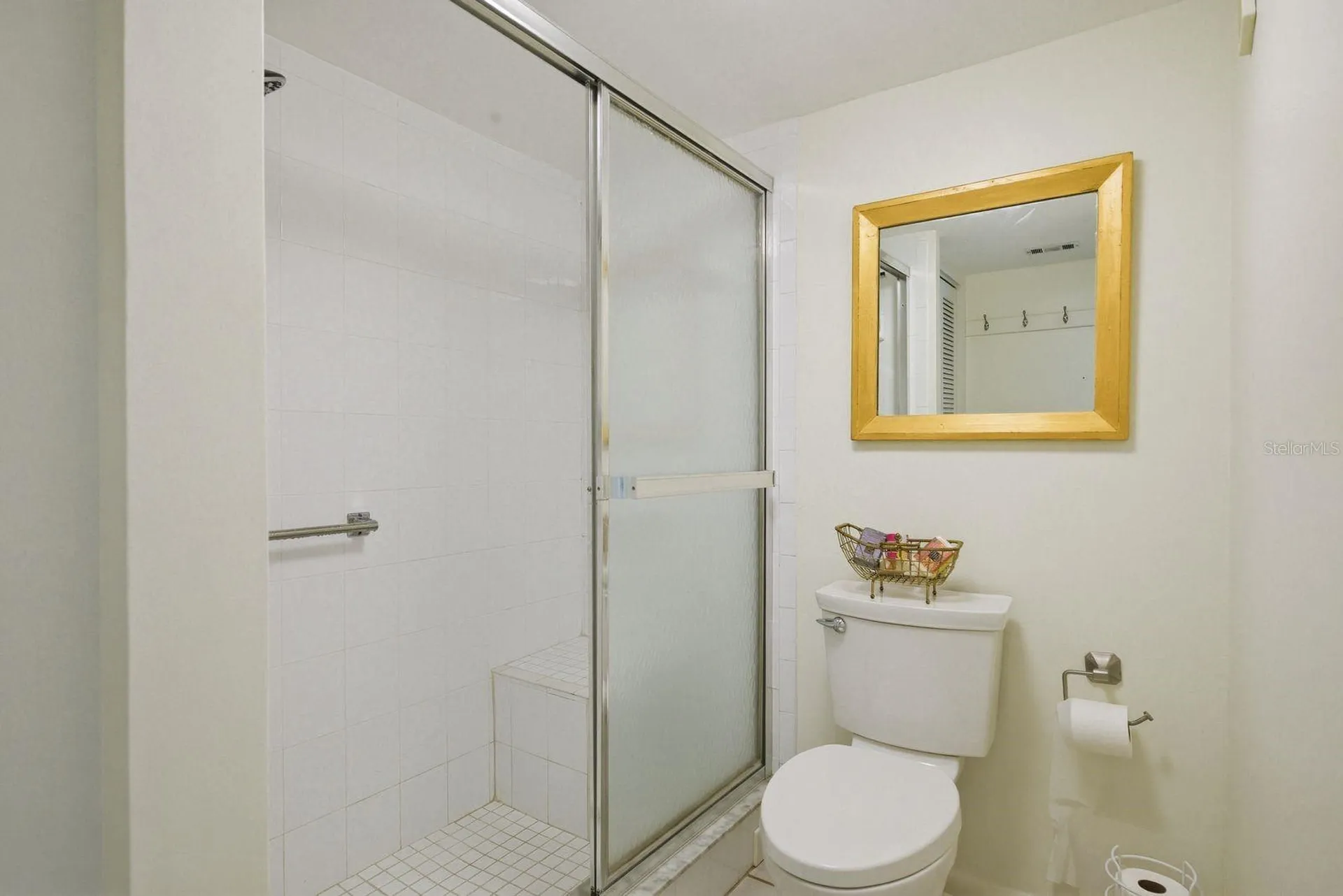 302 Mariner Drive Tarpon Springs FL 34689