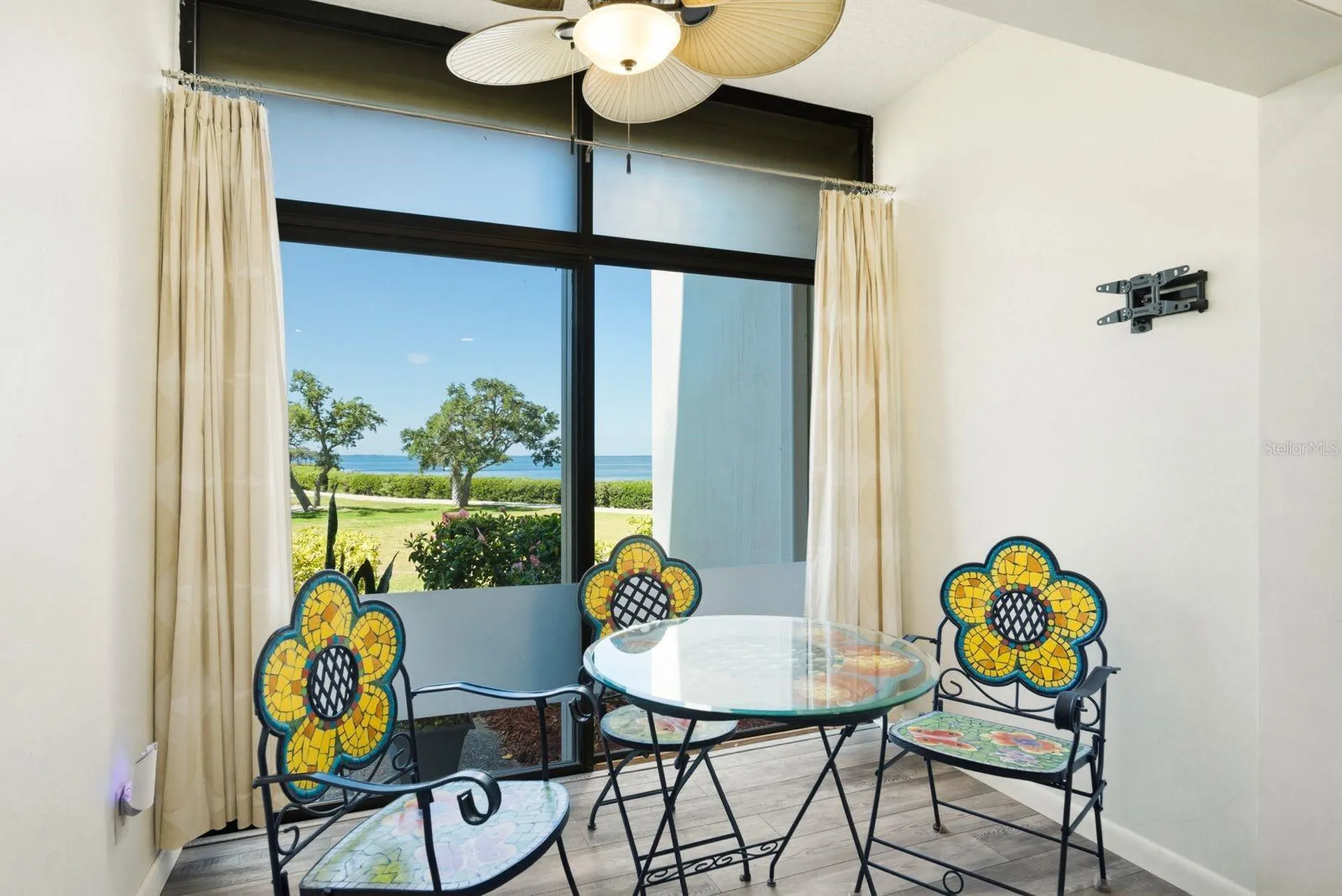 302 Mariner Drive Tarpon Springs FL 34689
