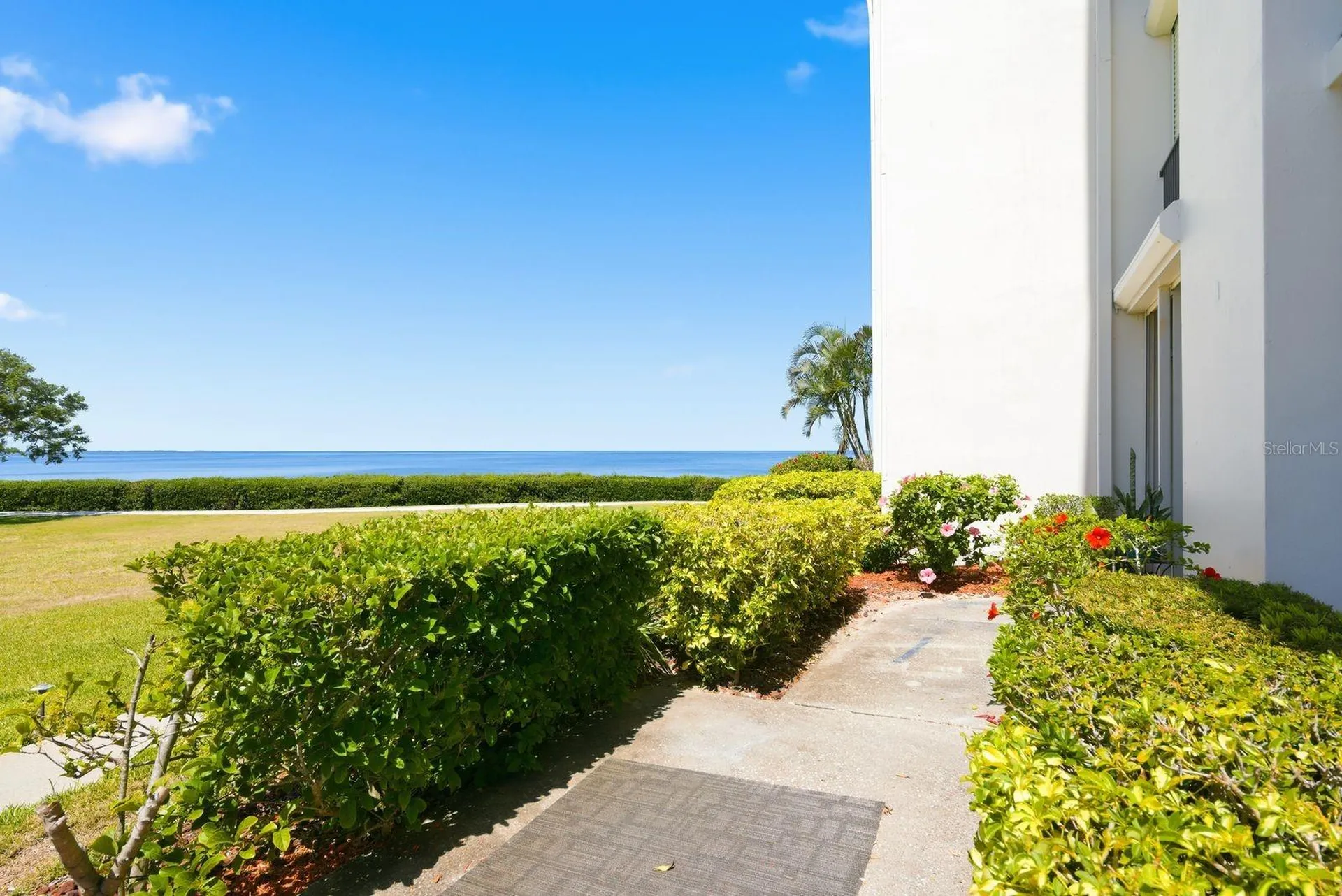 302 Mariner Drive Tarpon Springs FL 34689
