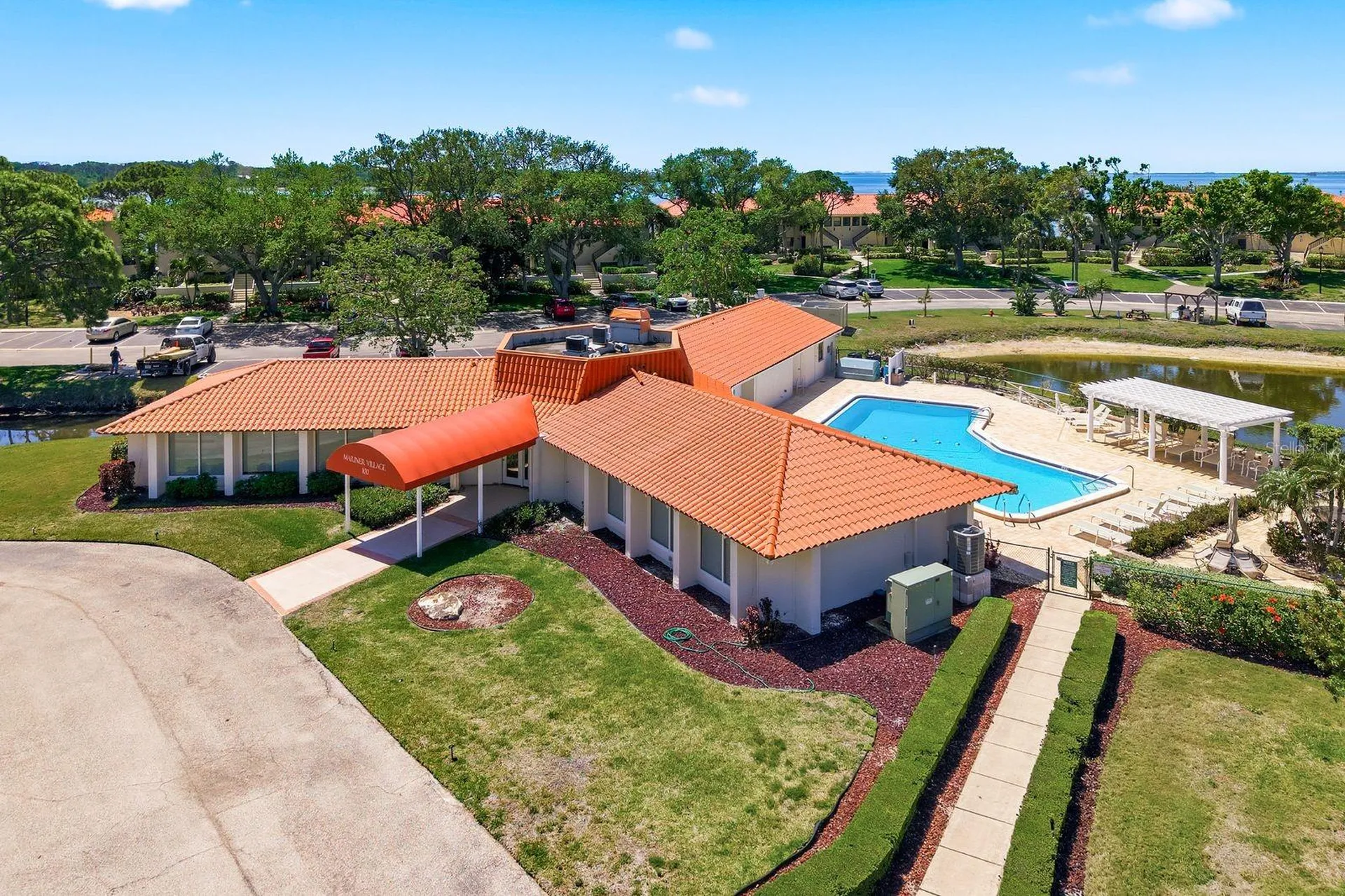 302 Mariner Drive Tarpon Springs FL 34689
