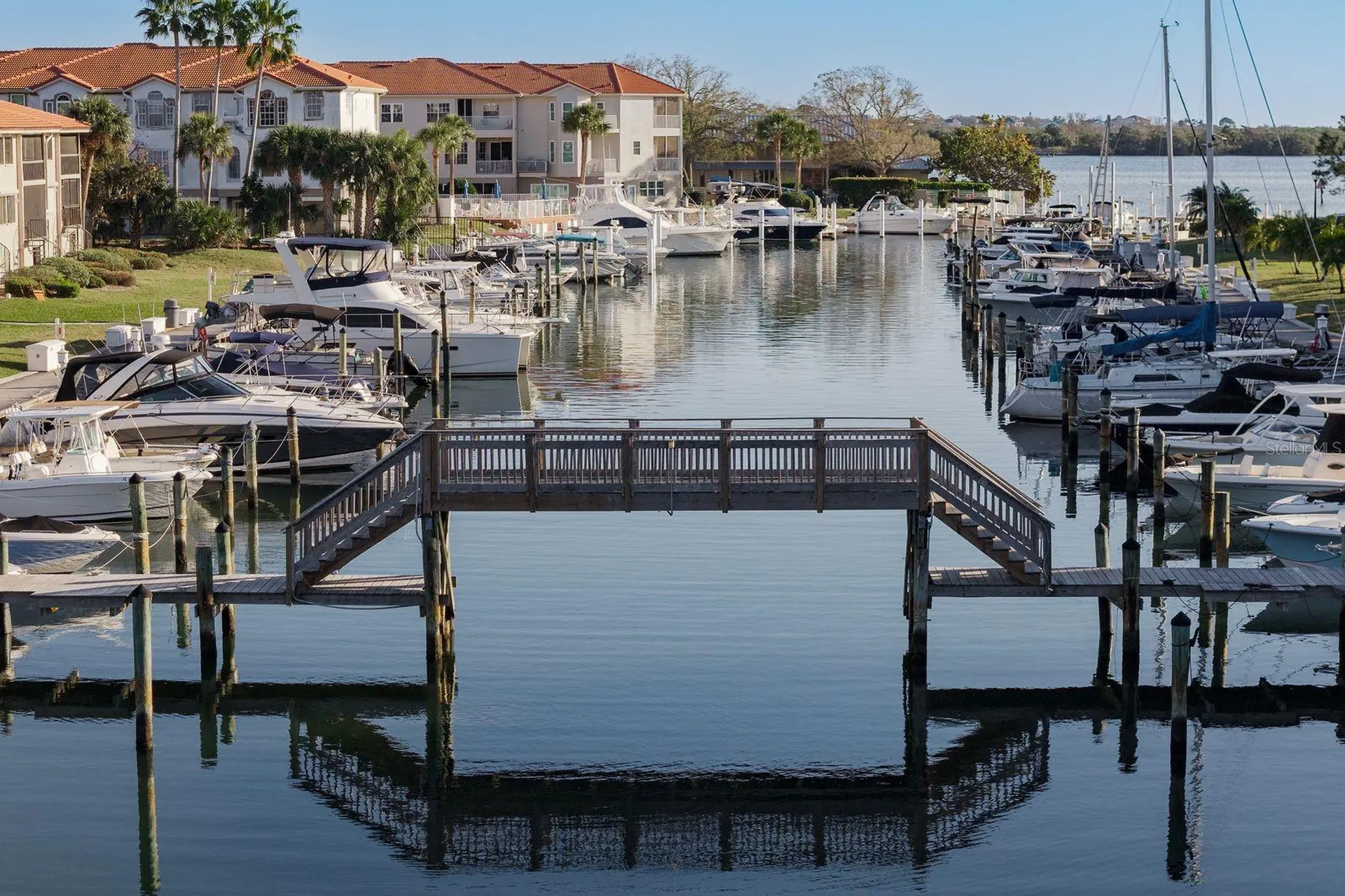 302 Mariner Drive Tarpon Springs FL 34689