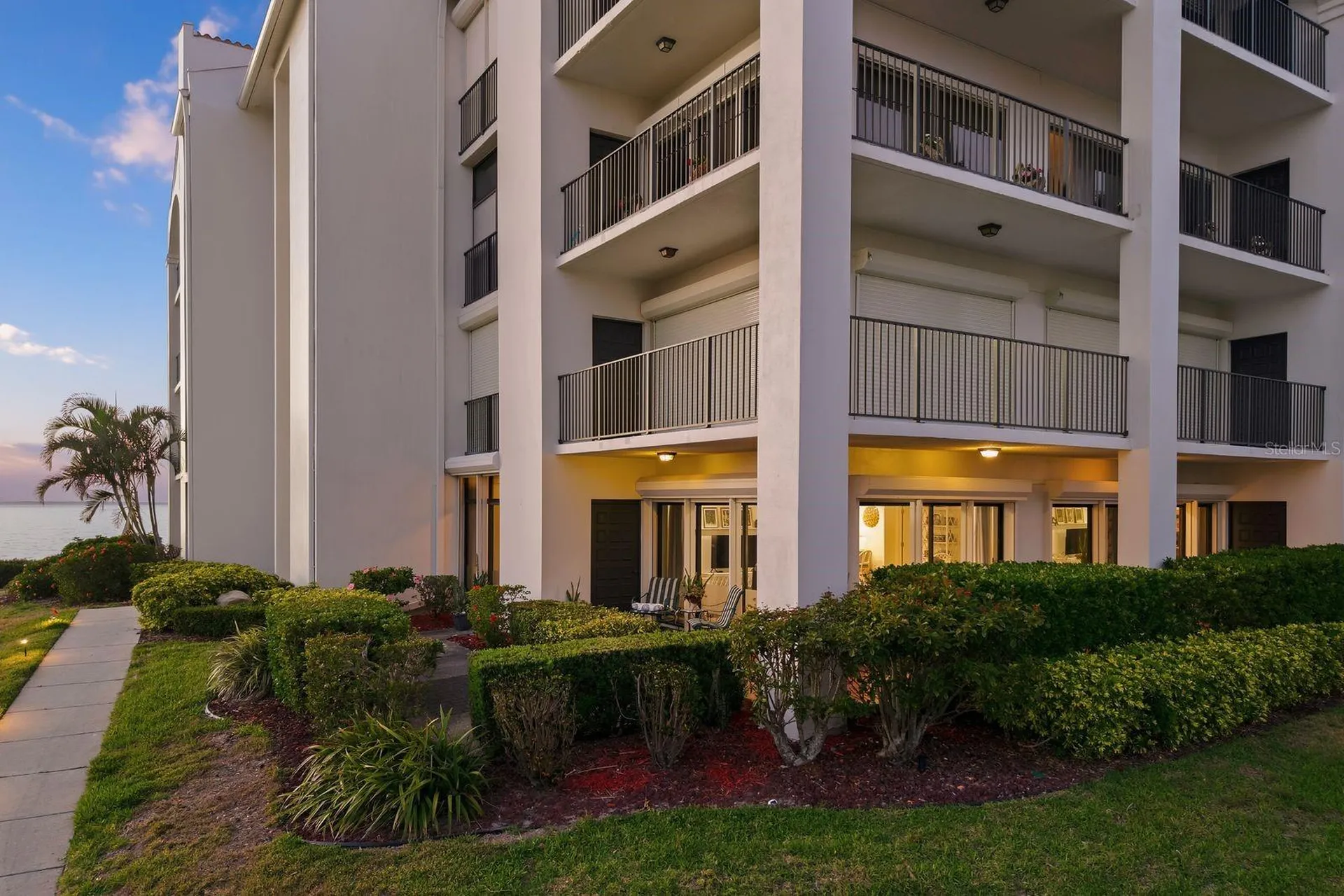 302 Mariner Drive Tarpon Springs FL 34689