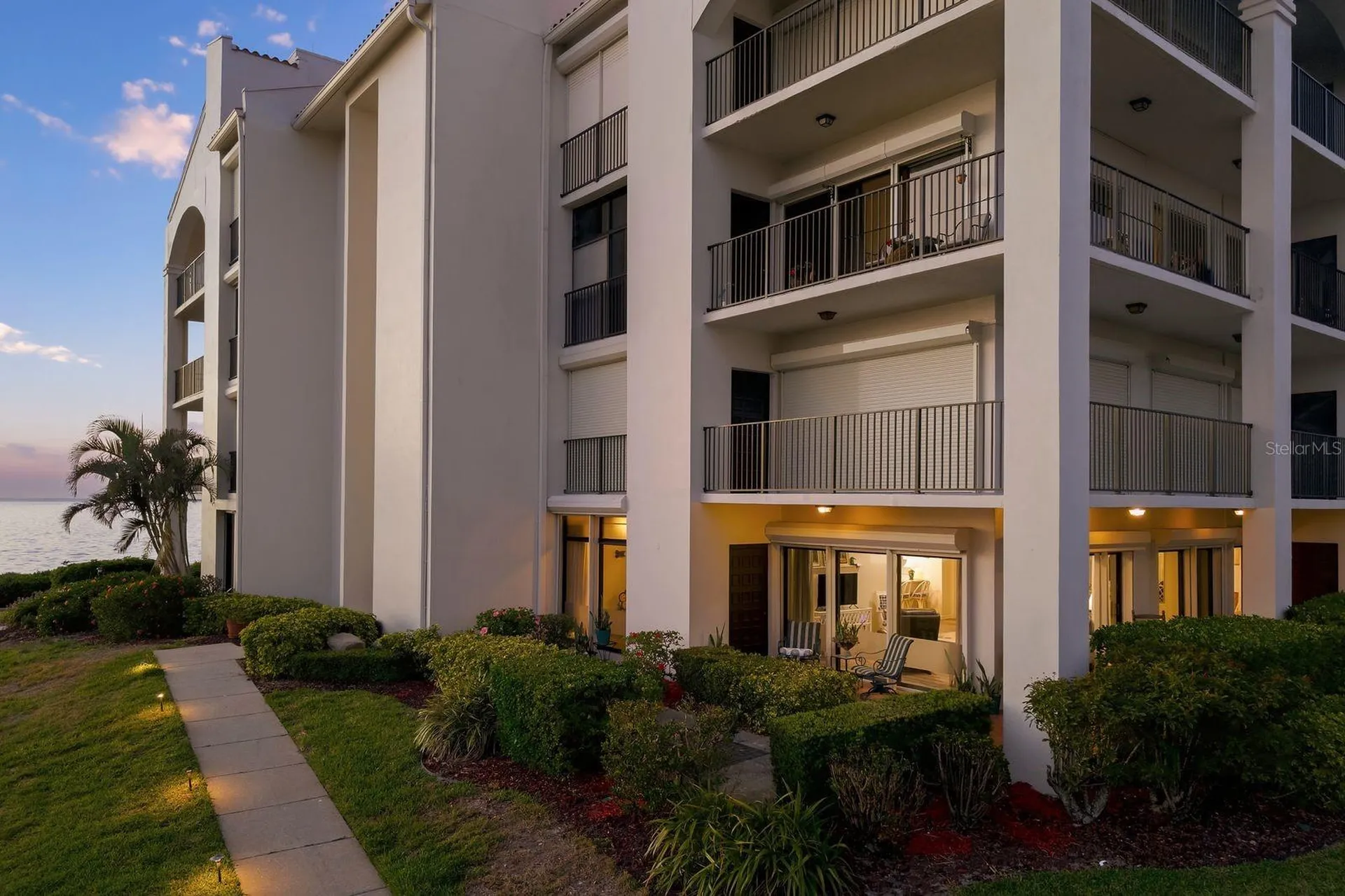 302 Mariner Drive Tarpon Springs FL 34689