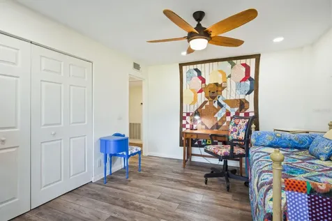 302 Mariner Drive Tarpon Springs FL 34689