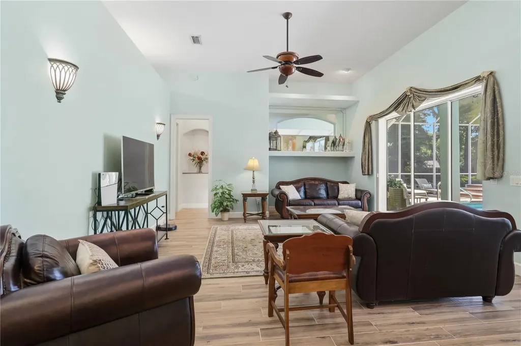 1818 SE 37th Place Ocala FL 34471