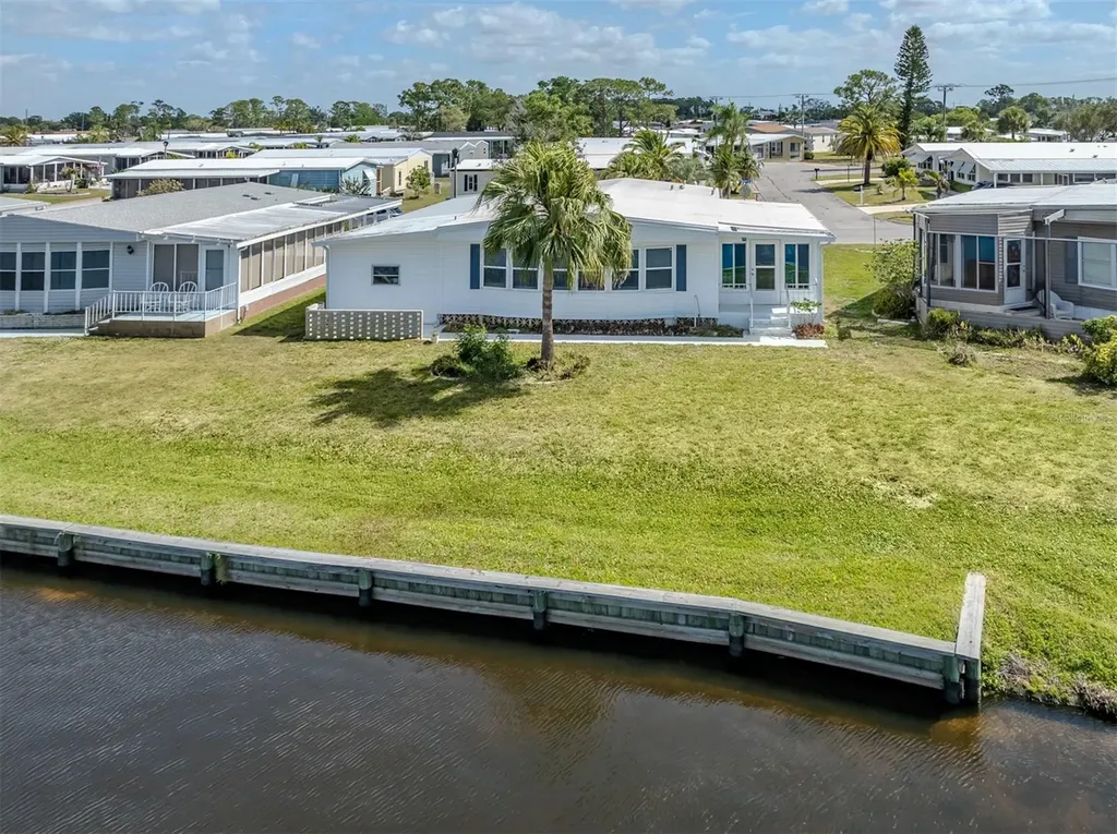 98 Lakeview Drive North Port FL 34287