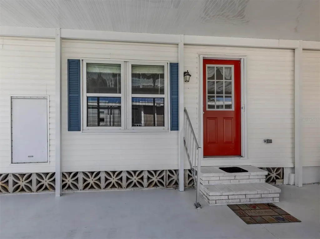 98 Lakeview Drive North Port FL 34287