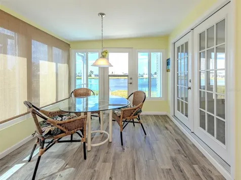 98 Lakeview Drive North Port FL 34287