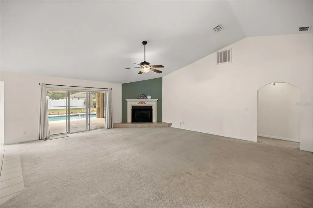 4300 NW 4th Circle Ocala FL 34475
