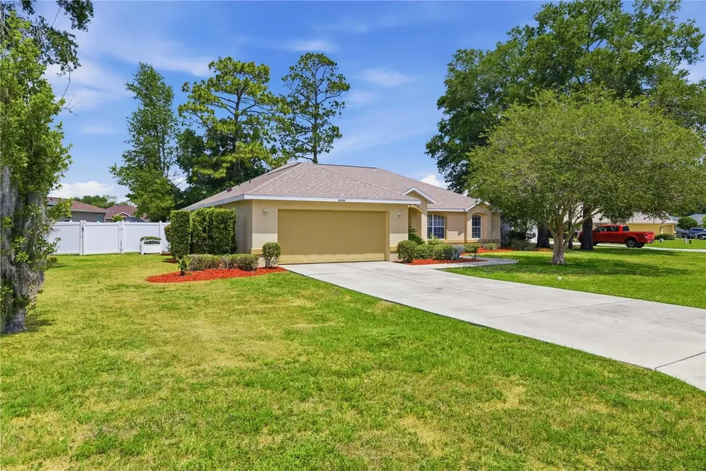 4300 NW 4th Circle Ocala FL 34475