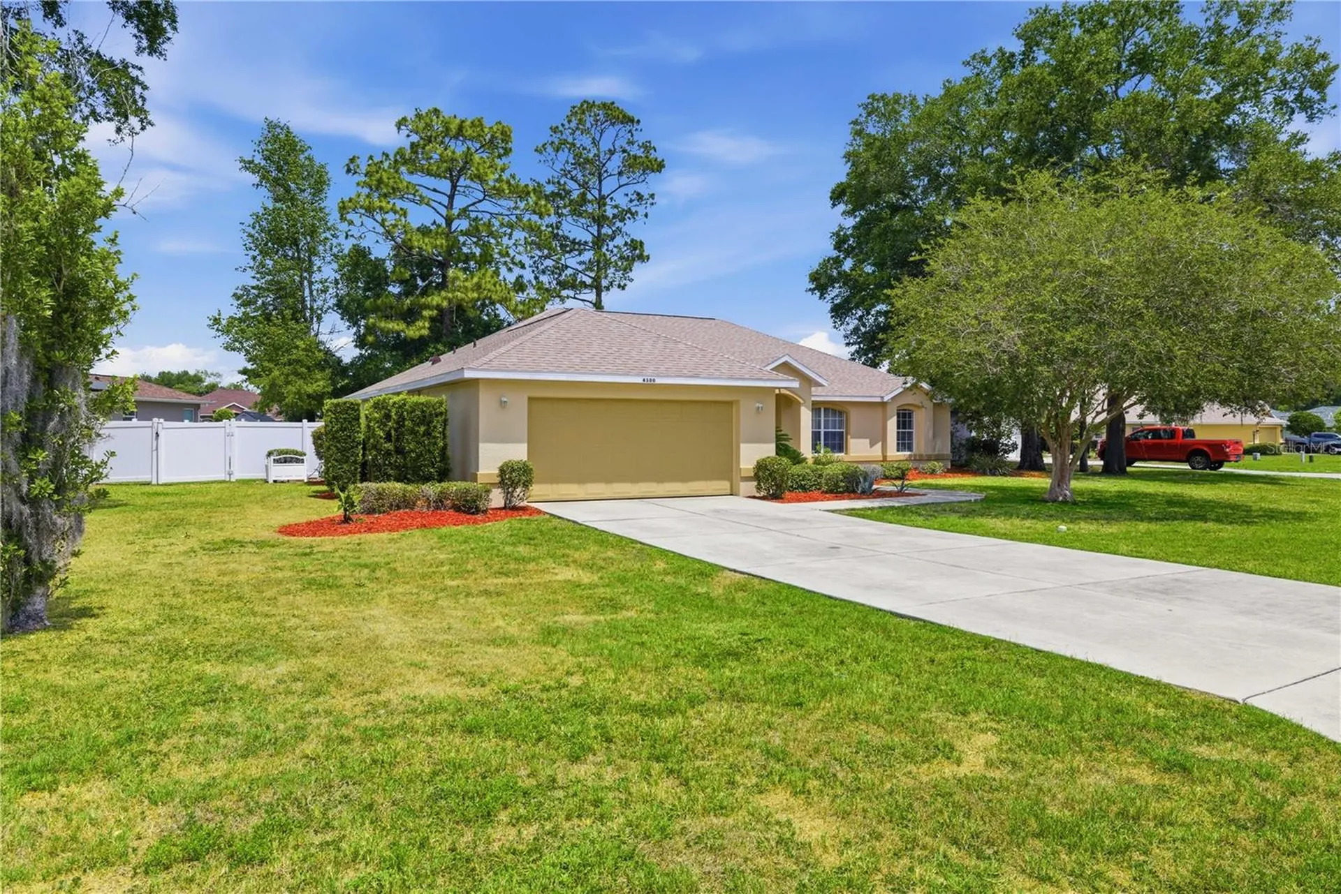 4300 NW 4th Circle Ocala FL 34475
