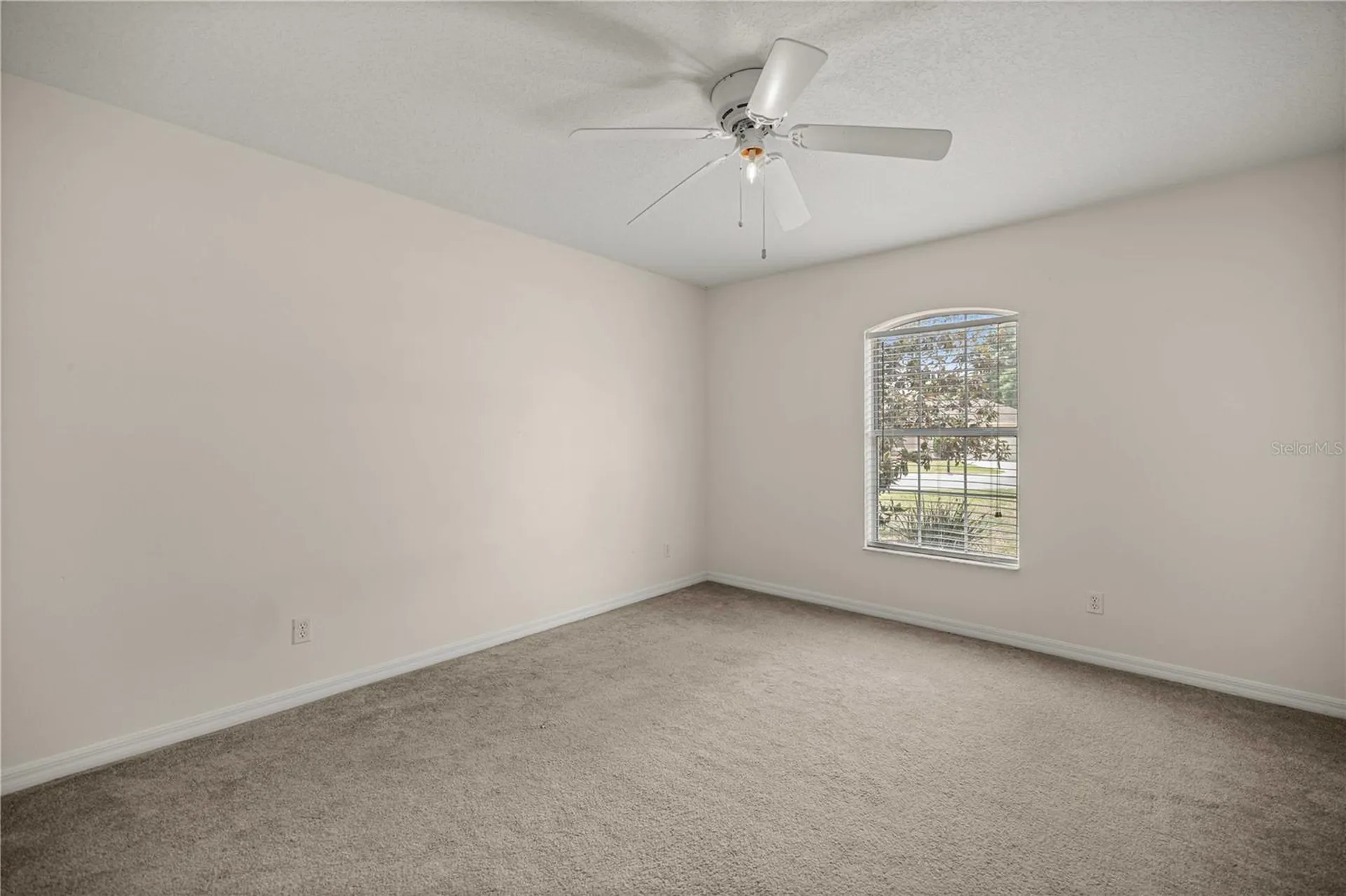 4300 NW 4th Circle Ocala FL 34475