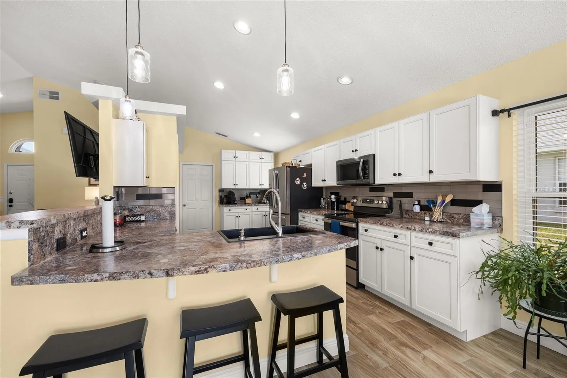207 Elberton Drive Davenport FL 33897