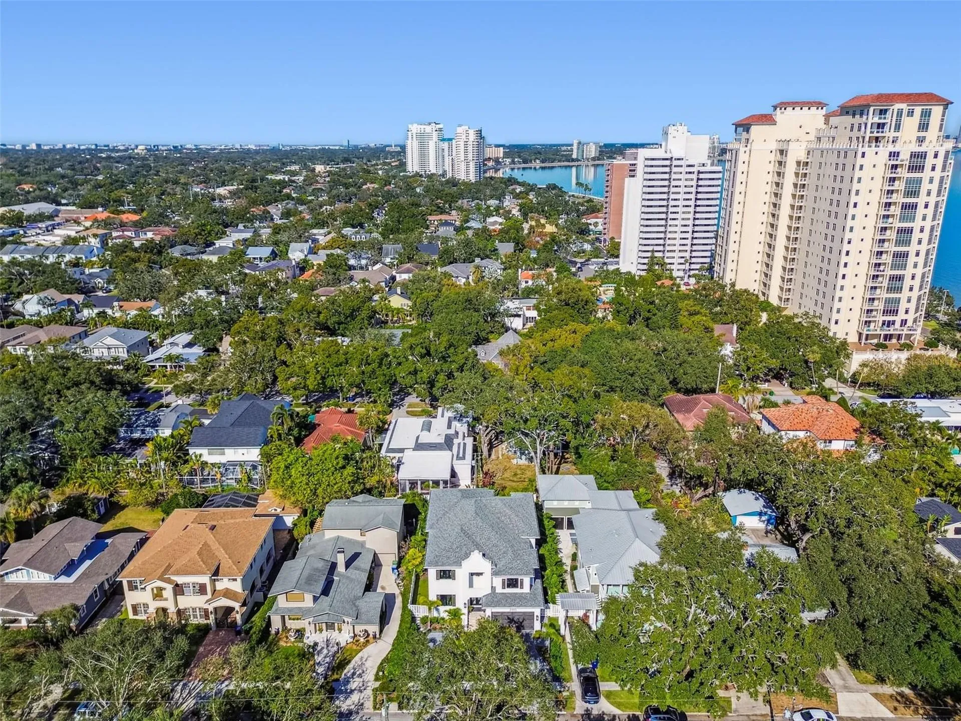 2915 W Harbor View Avenue Tampa FL 33611