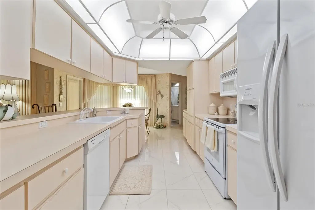 12001 Granada Place Weeki Wachee FL 34614