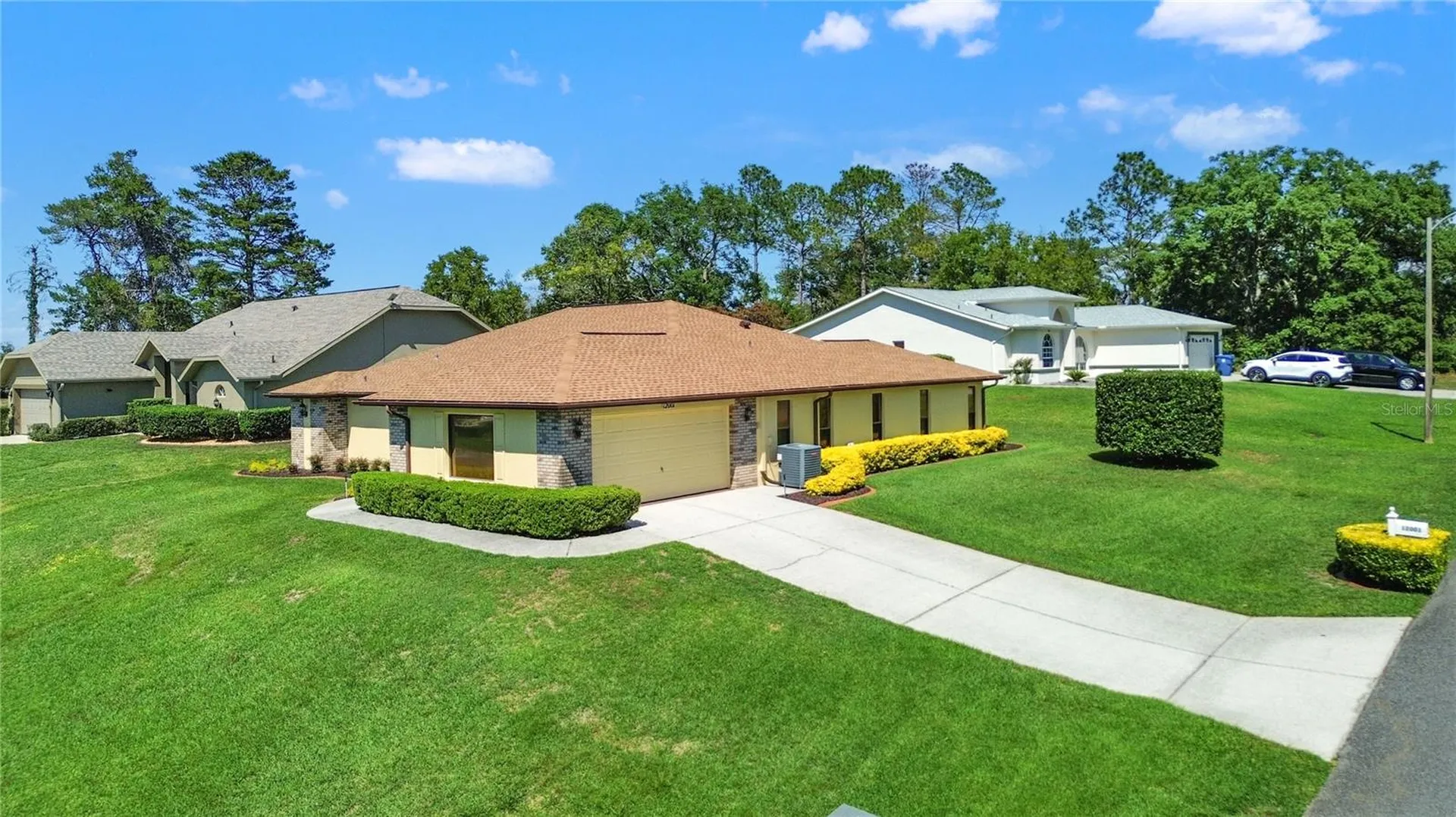 12001 Granada Place Weeki Wachee FL 34614